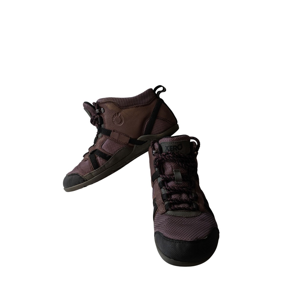 Women's Lace-Up Boots in Plum